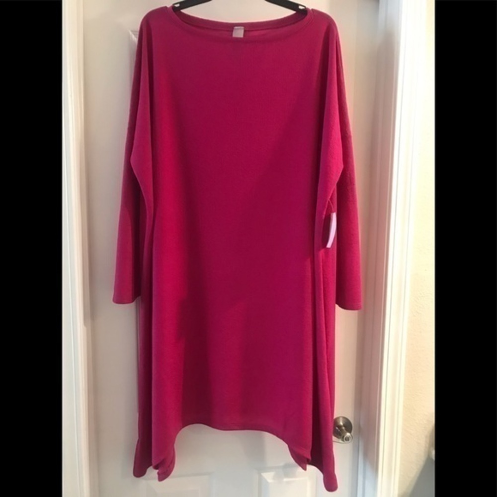 NWT Go Couture shift dress pink